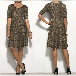 LUXE By CARMEN MARC VALVO Animal Print
Fit & Flared Knit Dress Sz Large Blk/Tan